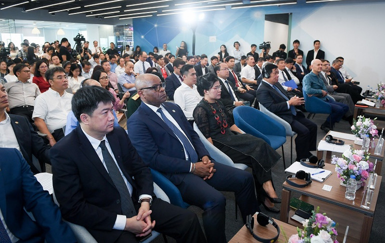 Quang cảnh Lễ công bố Giải pháp Đổi mới sáng tạo Việt Nam 2023.