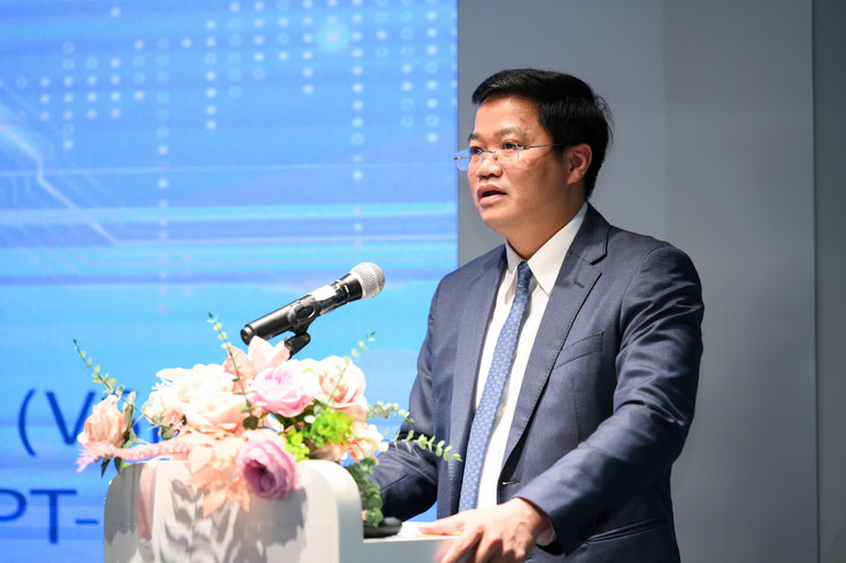 Thứ trưởng Tài chính Nguyễn Đức Tâm phát biểu.