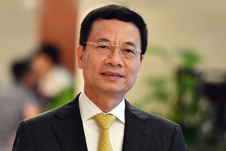 Bộ trưởng Thông tin và Truyền thông Nguyễn Mạnh Hùng.