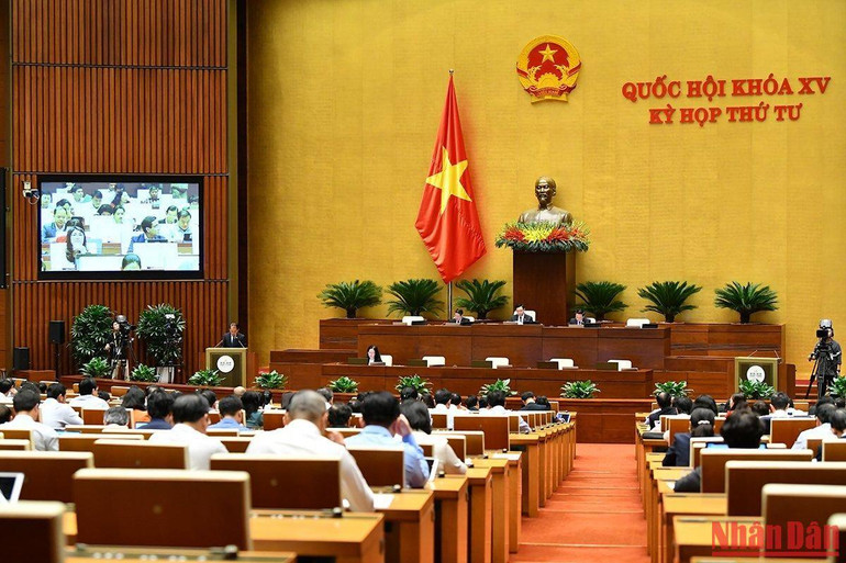 Quang cảnh phiên họp chiều 11/11. (Ảnh: THỦY NGUYÊN)