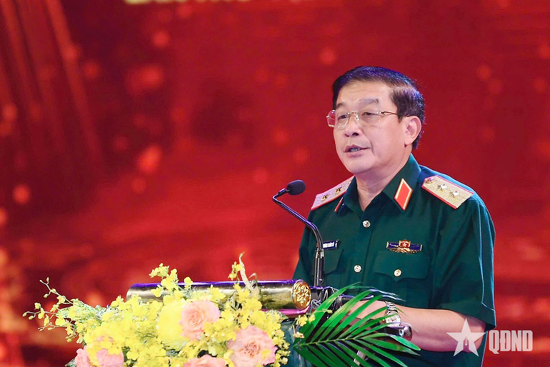 Trung tướng Trương Thiên Tô, Phó Chủ nhiệm Tổng cục Chính trị Quân đội nhân dân Việt Nam, Trưởng Ban chỉ đạo Cuộc thi phát biểu tại sự kiện tổng kết, trao giải.