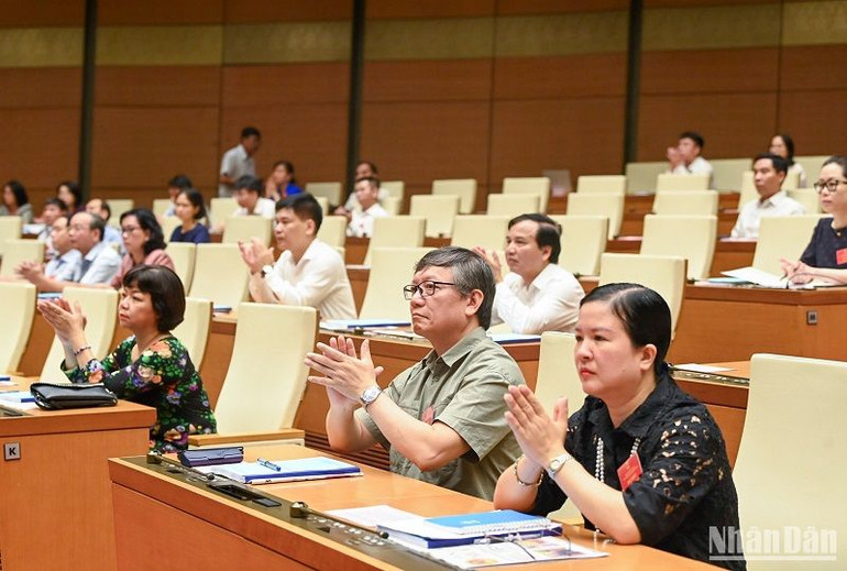 Các đại biểu dự hội nghị tại hội trường Diên Hồng, Nhà Quốc hội. (Ảnh: DUY LINH) Các đại biểu dự hội nghị tại hội trường Diên Hồng, Nhà Quốc hội. (Ảnh: DUY LINH)