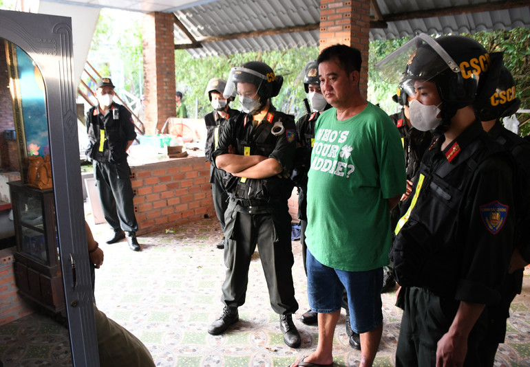 Đối tượng Đặng Hoàng Vũ (biệt danh Vũ Tình) bị cơ quan công an Tiền Giang bắt giữ.