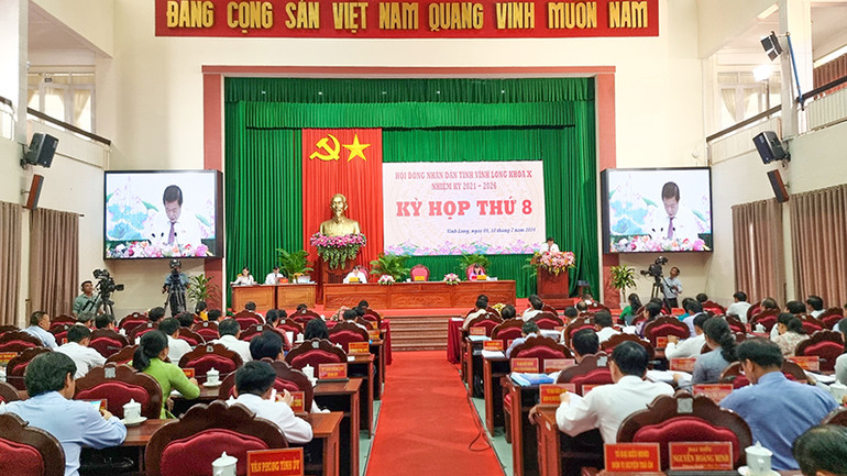 Quang cảnh kỳ họp.