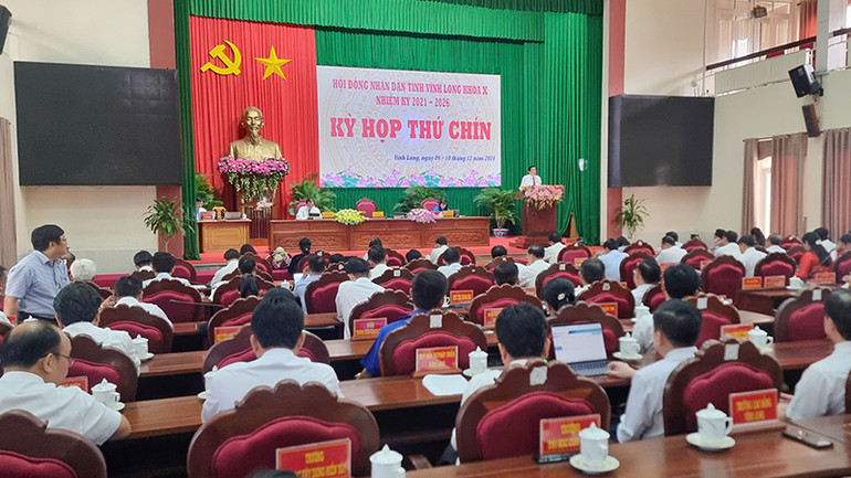 Quang cảnh kỳ họp.