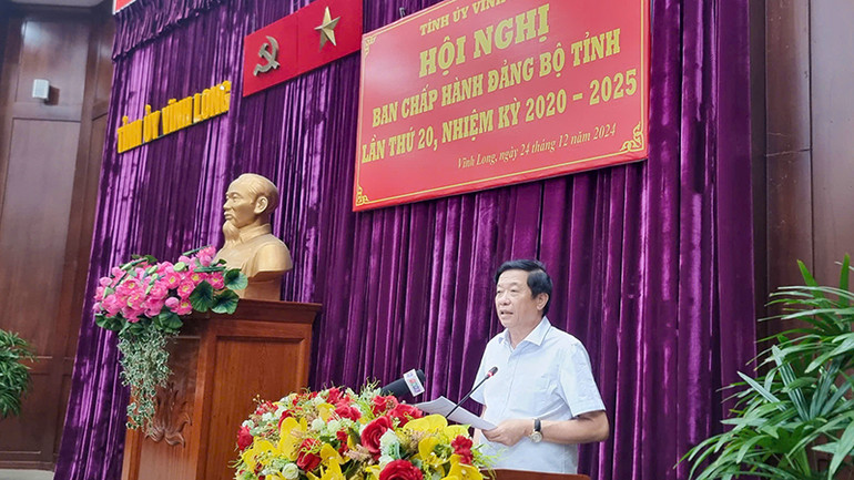 Bí thư Tỉnh ủy Vĩnh Long Bùi Văn Nghiêm phát biểu tại Hội nghị. Bí thư Tỉnh ủy Vĩnh Long Bùi Văn Nghiêm phát biểu tại Hội nghị.