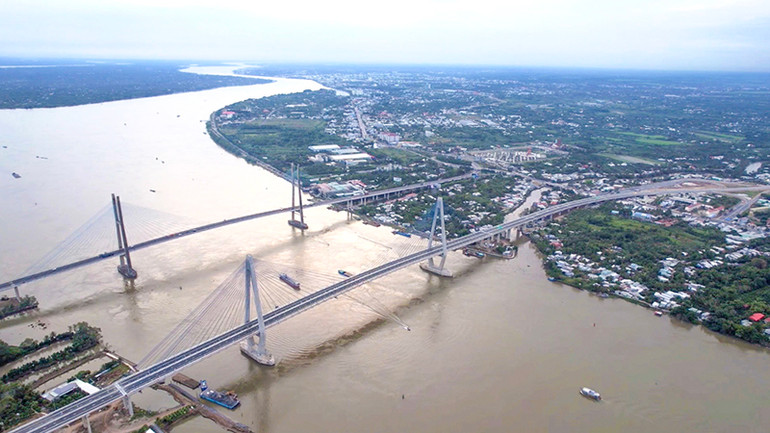 Công trình cầu Mỹ Thuận 2 hoàn thành và đưa vào sử dụng.