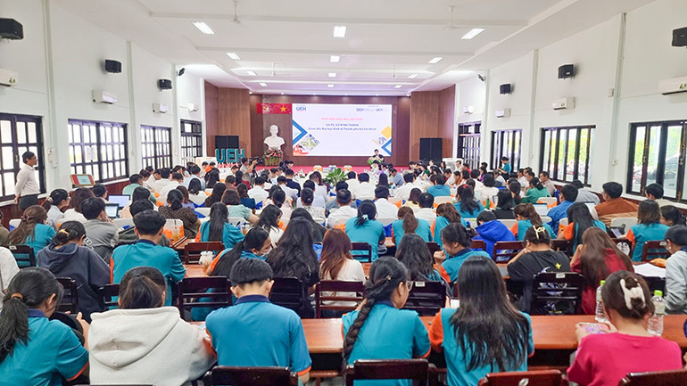 Toàn cảnh hội thảo.