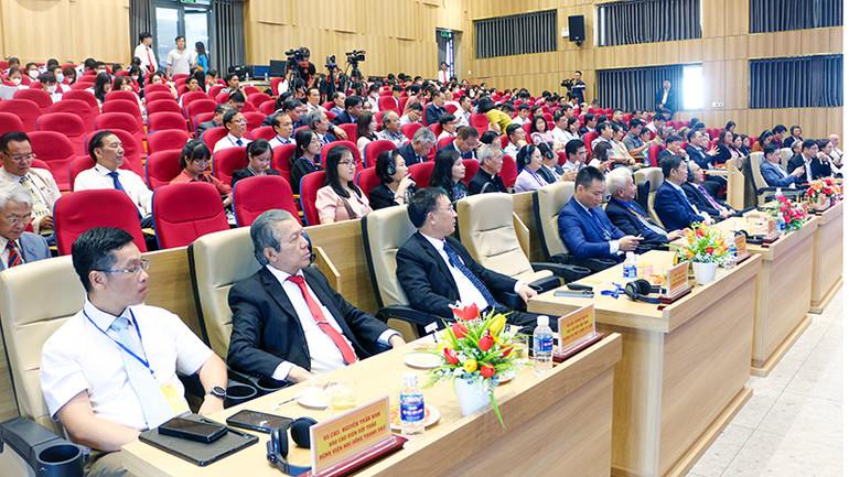 Đại biểu tham dự hội thảo. Đại biểu tham dự hội thảo.