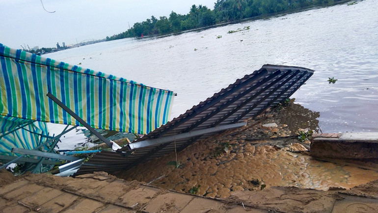 Sạt lở xảy ra sáng nay tại xã Tân An Luông.