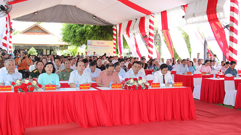 Đại biểu tham gia lễ phát động.