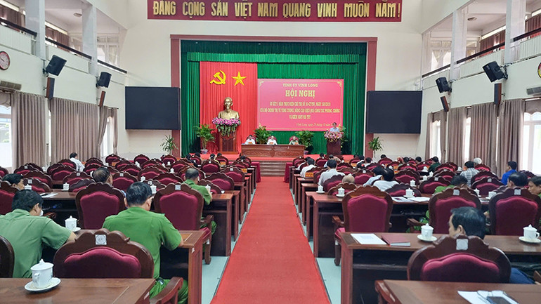 Quang cảnh hội nghị.