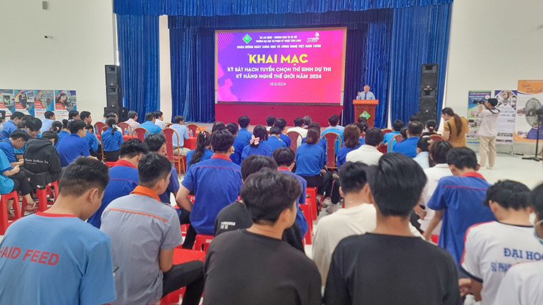 Quang cảnh buổi lễ khai mạc.