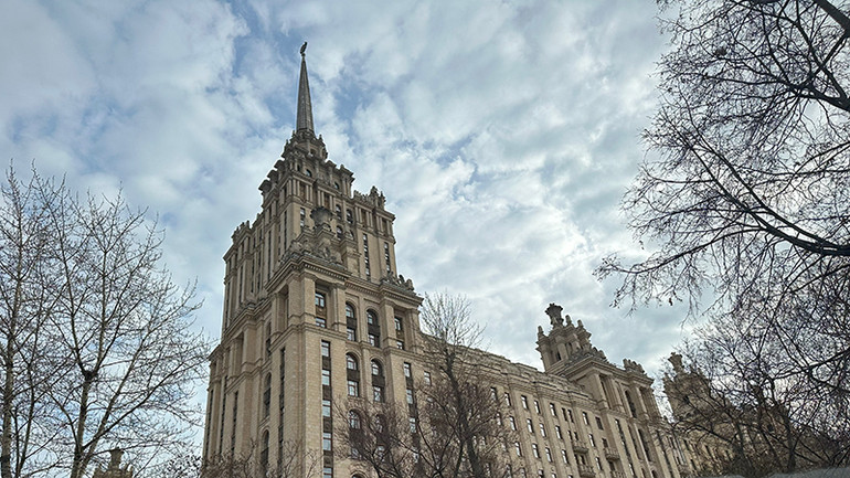 Khu chung cư trong quần thể khách sạn Radisson (Ảnh: THÙY VÂN) Khu chung cư trong quần thể khách sạn Radisson (Ảnh: THÙY VÂN)