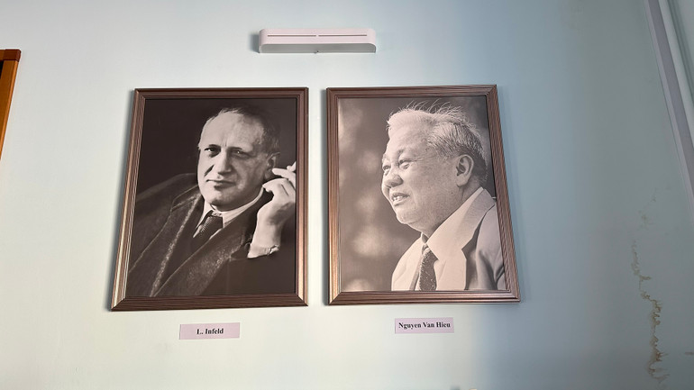 Ảnh giáo cố Giáo sư Nguyễn Văn Hiệu tại JINR. (Ảnh: THÙY VÂN)