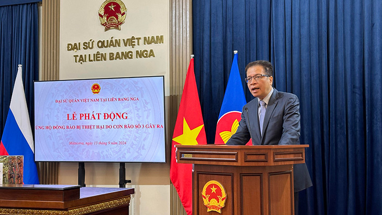 Đại sứ Đặng Minh Khôi phát biểu tại buổi lễ phát động. (Ảnh:THÙY VÂN)