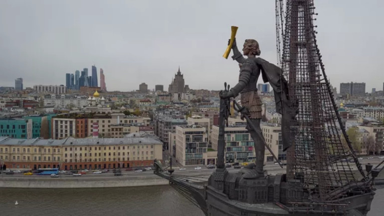 Bức tượng Peter Đại đế khánh thành năm 1997 tại Moskva. (Ảnh: RIA Novosti)