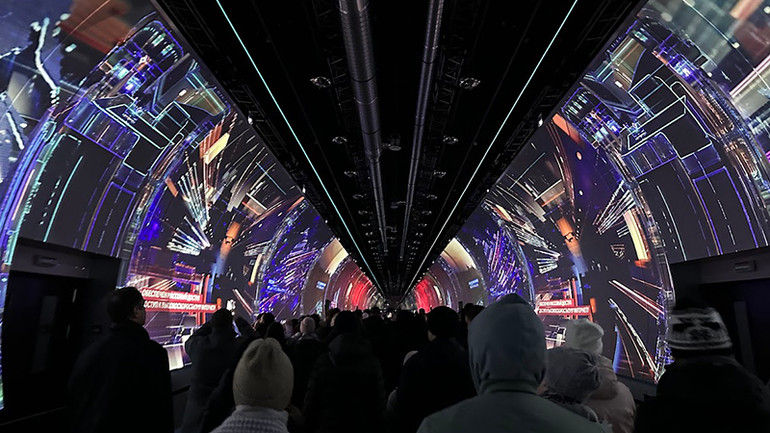 Triển lãm về thành tựu CNTT tại Trung tâm triển lãm VDNKh ở Moskva. (Ảnh: THÙY VÂN)