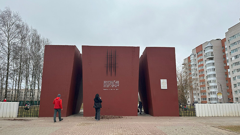 Khu tưởng niệm các nạn nhân trong trại tập trung số 126. (Ảnh: Thùy Vân)