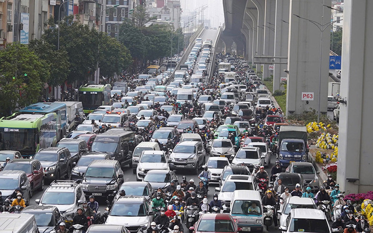 Tuyến đường Trường Chinh (Hà Nội) lúc 17 giờ ngày 24/1.