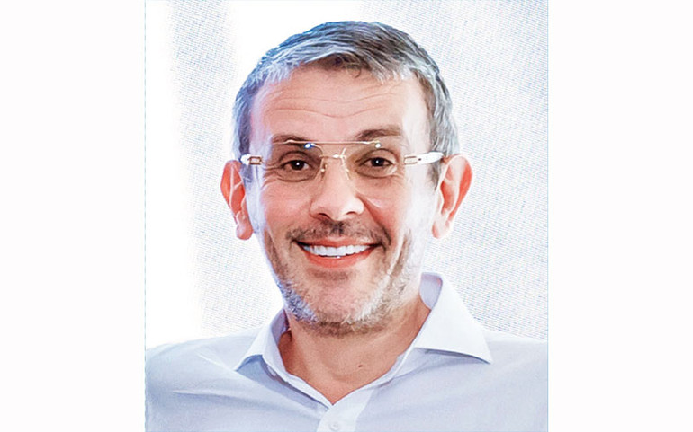 Ông Ranko Lukic, Giám đốc Ban Thương mại Tổng công ty Viglacera-CTCP. Ông Ranko Lukic, Giám đốc Ban Thương mại Tổng công ty Viglacera-CTCP.