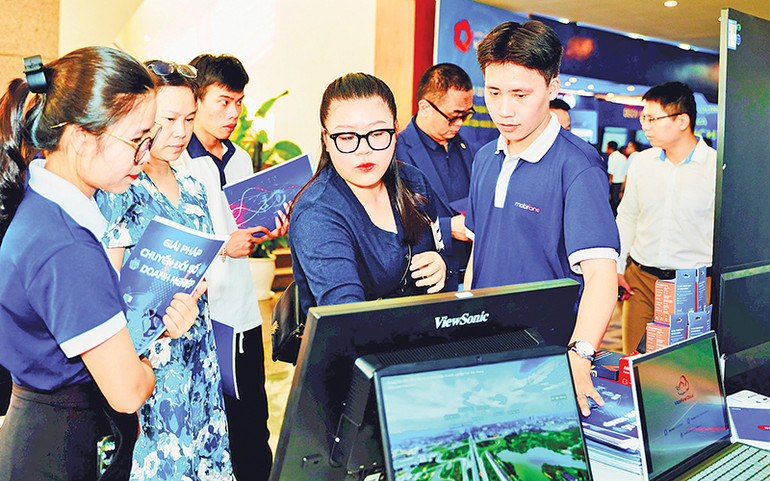 Phát triển khoa học, công nghệ, đổi mới sáng tạo và chuyển đổi số là giải pháp quan trọng để thành phố Hải Phòng phát triển nhanh, bền vững.