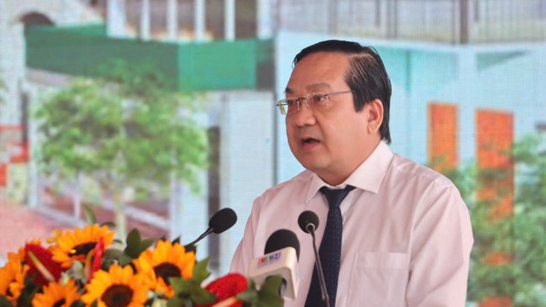 Phó Chủ tịch Ủy ban nhân dân tỉnh Long An Nguyễn Minh Lâm phát biểu.