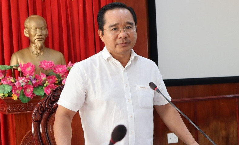 Bí thư Tỉnh ủy Long An Nguyễn Văn Được phát biểu chỉ đạo về việc đẩy nhanh tiến độ giải phóng mặt bằng và thi công các dự án trọng điểm.