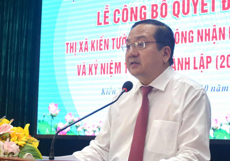 Phó Chủ tịch Ủy ban nhân dân tỉnh Long An Nguyễn Minh Lâm phát biểu tại buổi lễ.