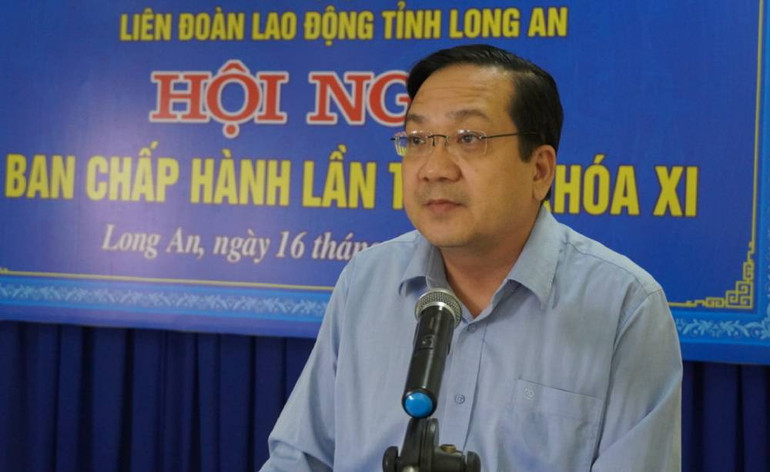 Phó Chủ tịch Ủy ban nhân dân tỉnh Long An Nguyễn Minh Lâm phát biểu tại hội nghị. Phó Chủ tịch Ủy ban nhân dân tỉnh Long An Nguyễn Minh Lâm phát biểu tại hội nghị.