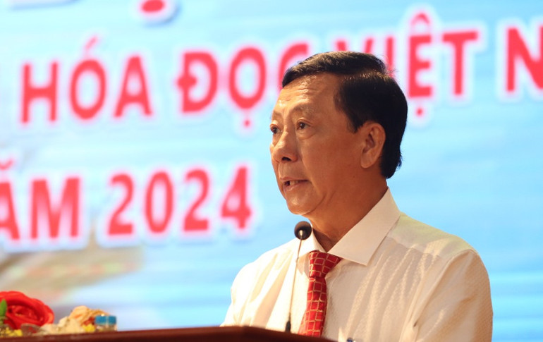 Giám đốc Sở Thông tin và Truyền thông Long An Nguyễn Bá Luân phát biểu lễ phát động.