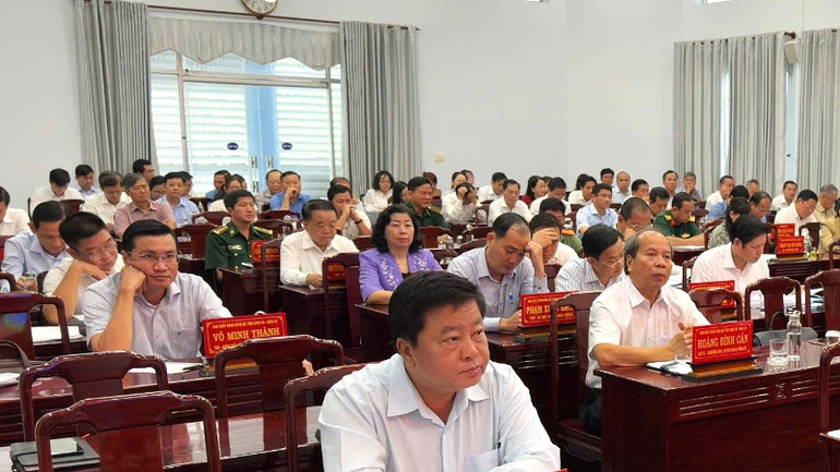 Đại biểu dự hội nghị.