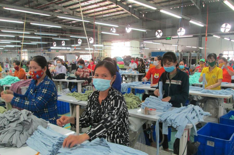 Công nhân lao động trên địa bàn tỉnh Long An có nhu cầu nhà ở xã hội là rất lớn.