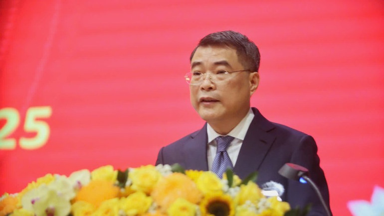 Trưởng Ban Tổ chức Trung ương Lê Minh Hưng phát biểu tại hội nghị.