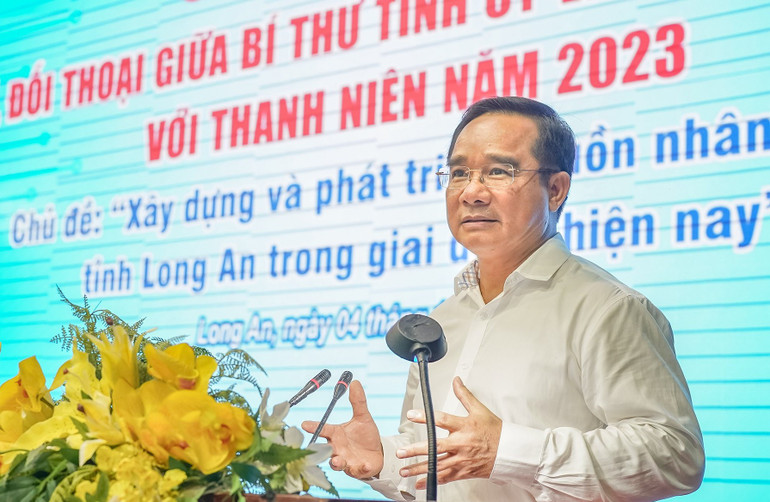 Bí thư Tỉnh ủy Long An Nguyễn Văn Được phát biểu kết luận. Bí thư Tỉnh ủy Long An Nguyễn Văn Được phát biểu kết luận.