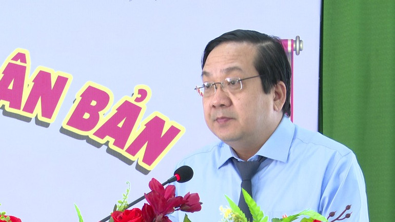 Phó Chủ tịch Ủy ban nhân dân tỉnh Long An Nguyễn Minh Lâm phát biểu.