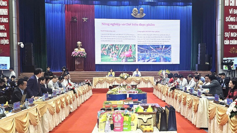 Quang cảnh hội nghị.