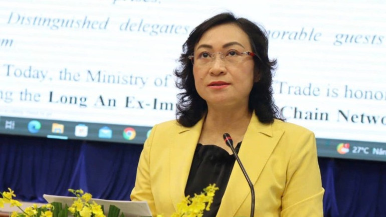 Thứ trưởng Bộ Công thương Phan Thị Thắng phát biểu tại hội nghị.