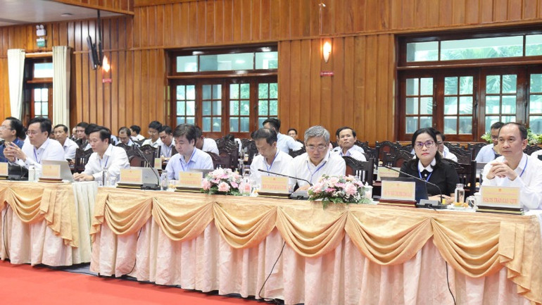 Đại biểu Đại học Quốc gia Thành phố Hồ Chí Minh dự hội thảo.