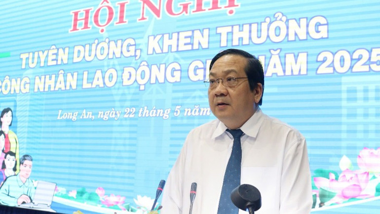 Phó Chủ tịch Ủy ban nhân dân tỉnh Long An Nguyễn Minh Lâm phát biểu hội nghị. Phó Chủ tịch Ủy ban nhân dân tỉnh Long An Nguyễn Minh Lâm phát biểu hội nghị.