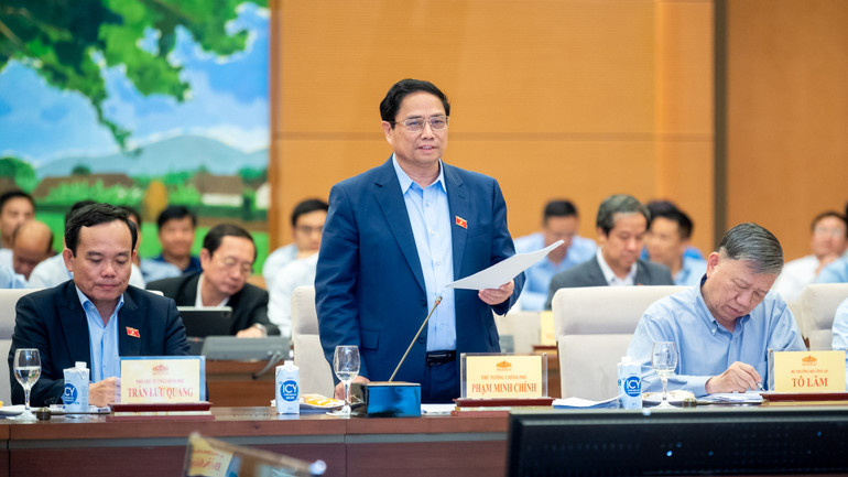 Thủ tướng Phạm Minh Chính phát biểu tại cuộc họp.