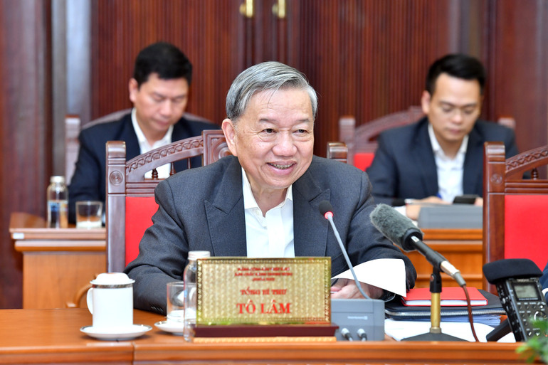 Hoàn thiện thể chế, cơ chế và bảo đảm các nguồn lực triển khai Nghị quyết số 57 ảnh 1