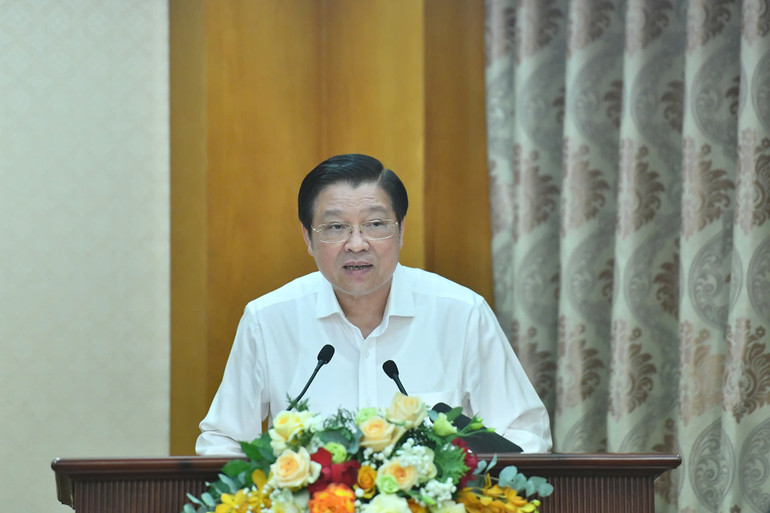 Đồng chí Phan Đình Trạc phát biểu tại buổi gặp mặt. Ảnh: Đăng Khoa