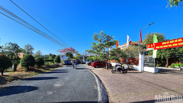 Vùng quê cách mạng Lung Lá Nhà Thể ngày càng khang trang, đổi mới.