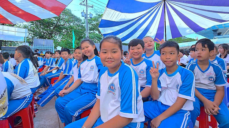 Học sinh Cà Mau hưởng ứng, tham gia "Ngày sách và Văn hóa đọc" 2025. Học sinh Cà Mau hưởng ứng, tham gia "Ngày sách và Văn hóa đọc" 2025.