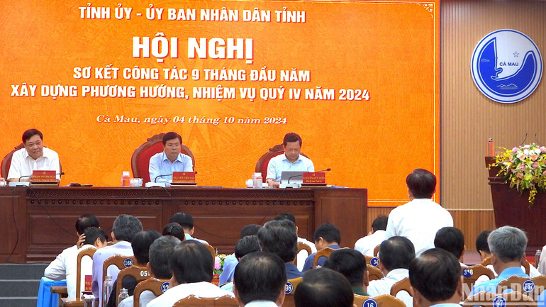 Lãnh đạo sở, ngành tại Cà Mau nêu một số khó khăn, vướng mắc về thực hiện nhiệm vụ phát triển kinh tế-xã hội được giao.