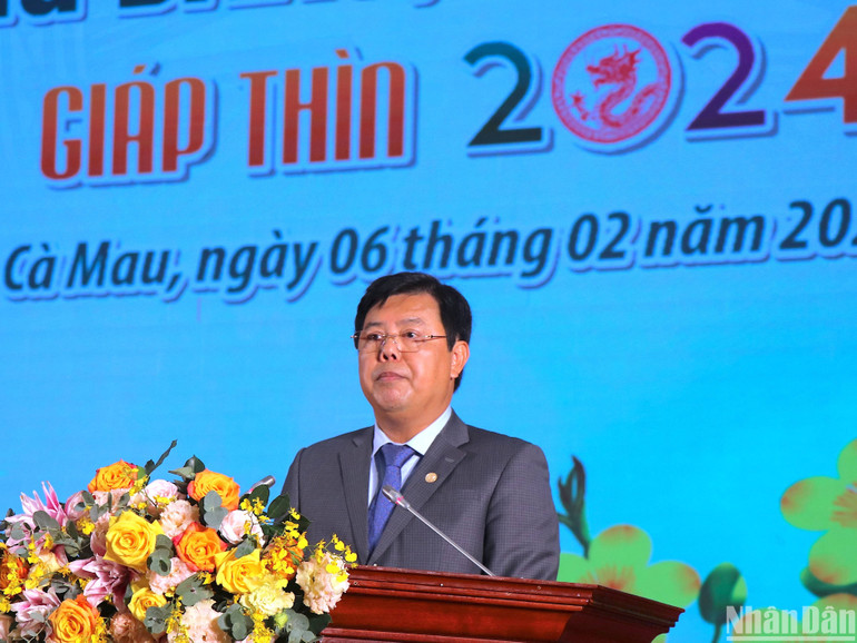 Bí thư Tỉnh ủy Cà Mau Nguyễn Tiến Hải phát biểu tại buổi họp mặt.