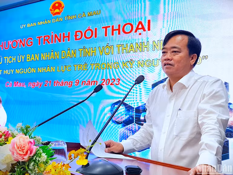 Chủ tịch Ủy ban nhân dân tỉnh Cà Mau Huỳnh Quốc Việt trả lời những thắc mắc của Thanh niên về Chiến dịch 69 ngày đêm.
