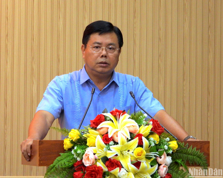 Ủy viên Trung ương Đảng, Bí thư Tỉnh ủy Cà Mau Nguyễn Tiến Hải cảm ơn sự quan tâm của Trung ương giúp Cà Mau kiện toàn nhân sự lãnh đạo chủ chốt.