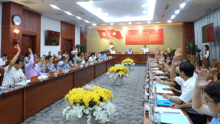 Ban Chấp hành Đảng bộ tỉnh Cà Mau biểu quyết thống nhất thông qua các đề án liên quan sắp xếp cấp xã và đoàn thể cấp tỉnh.